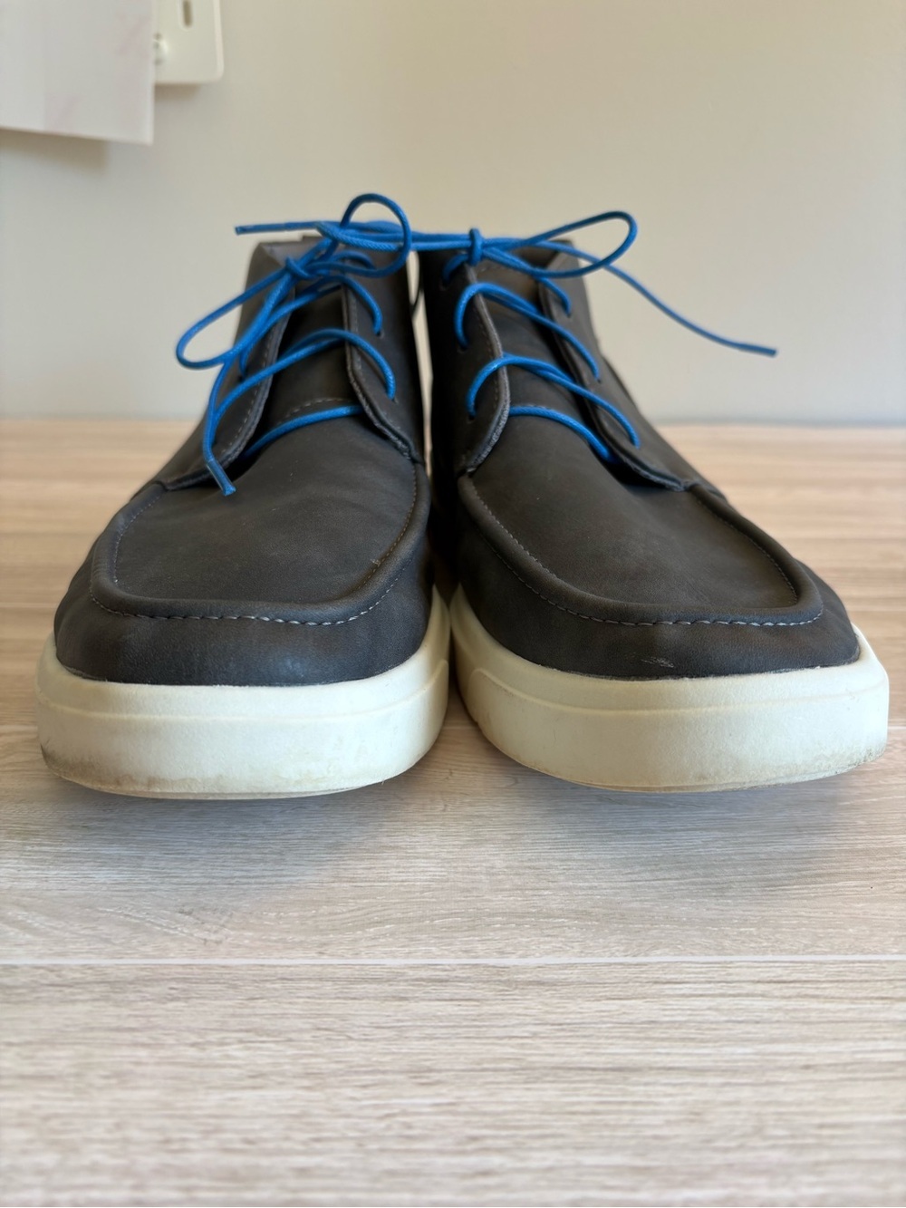 Dr. Scholl's Men's Madison Chukka Boots w/ Blue Laces Men’s Size 10.5 EUC - Picture 2 of 8